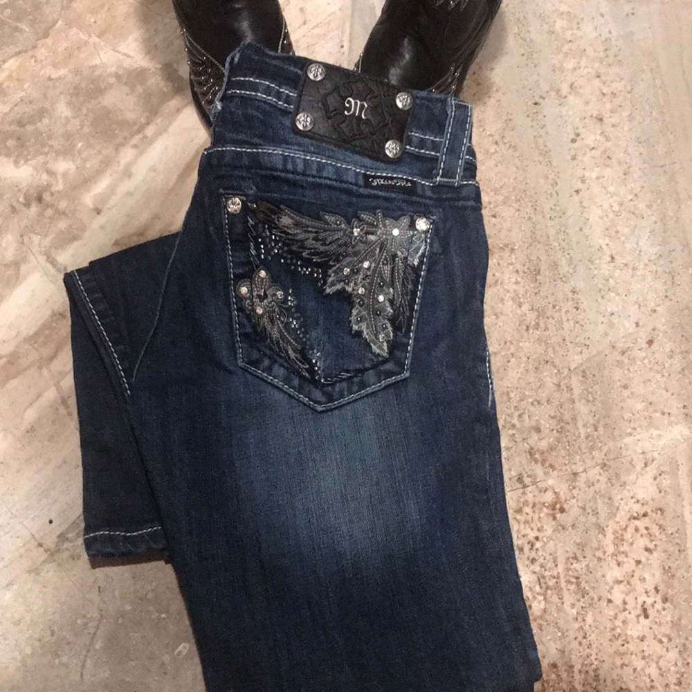 🎉 HOST PICK🎉Miss Me Jeans - Picture 2 of 5